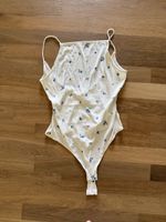 Body weiss mit blauem Blumenmuster Grösse L gut erhalten