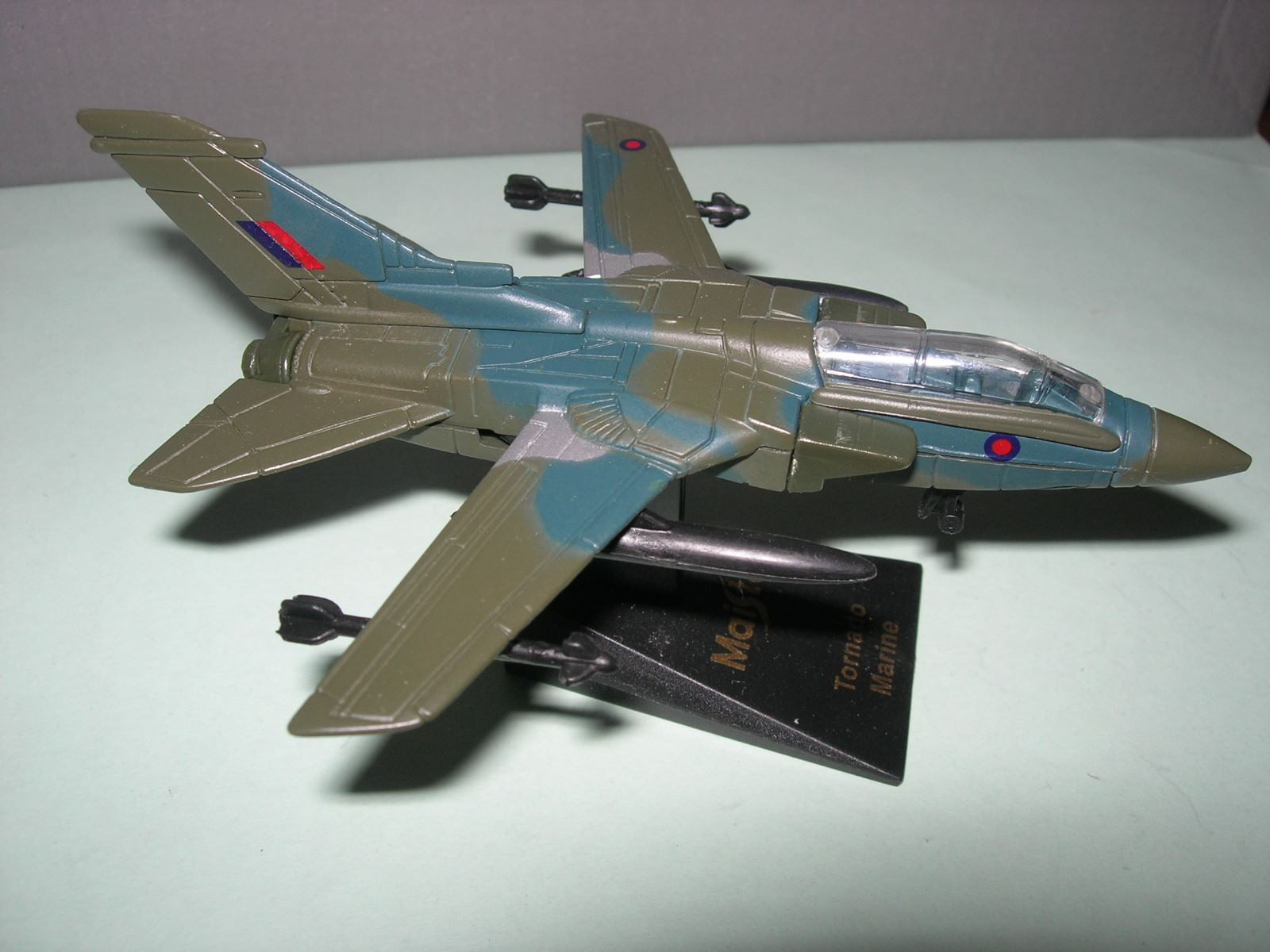 Maisto Kit di modellismo & Modellini statici: Tornado Marine ° Maisto 1:87 – Nuovo e nell'imballaggio originale da Hornussen venduto da Amw 2