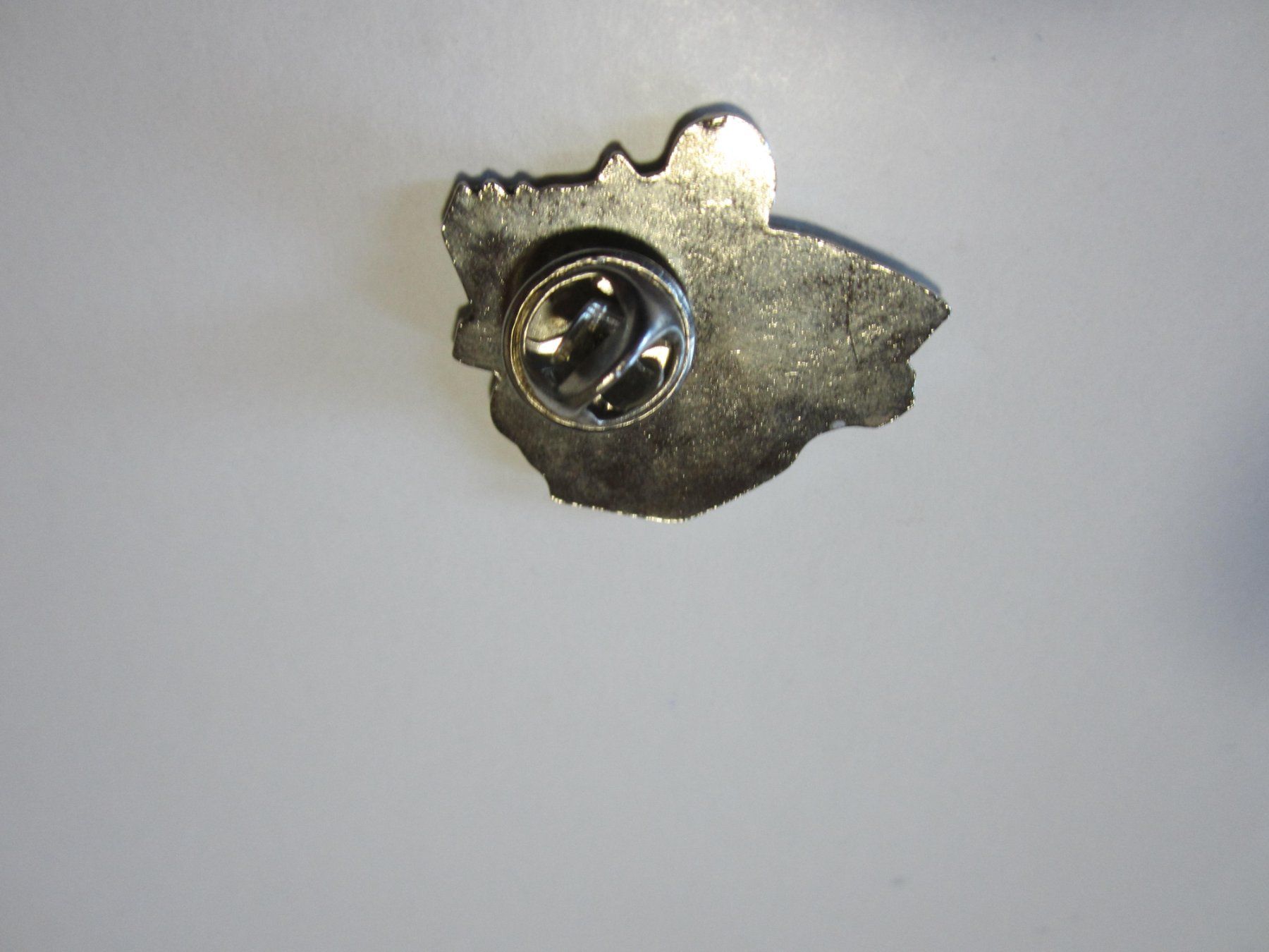 Plaquettes & Badges: Pin's – Neuf (Voir description) à Tramelan par Tors 1