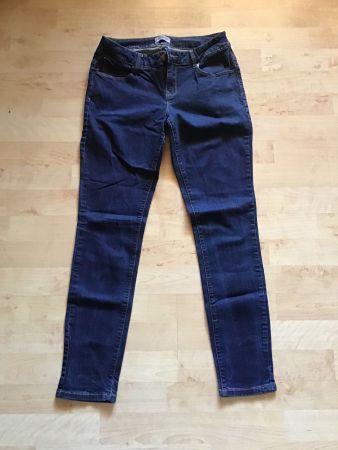 Jeans "Zalando" Gr. 28...