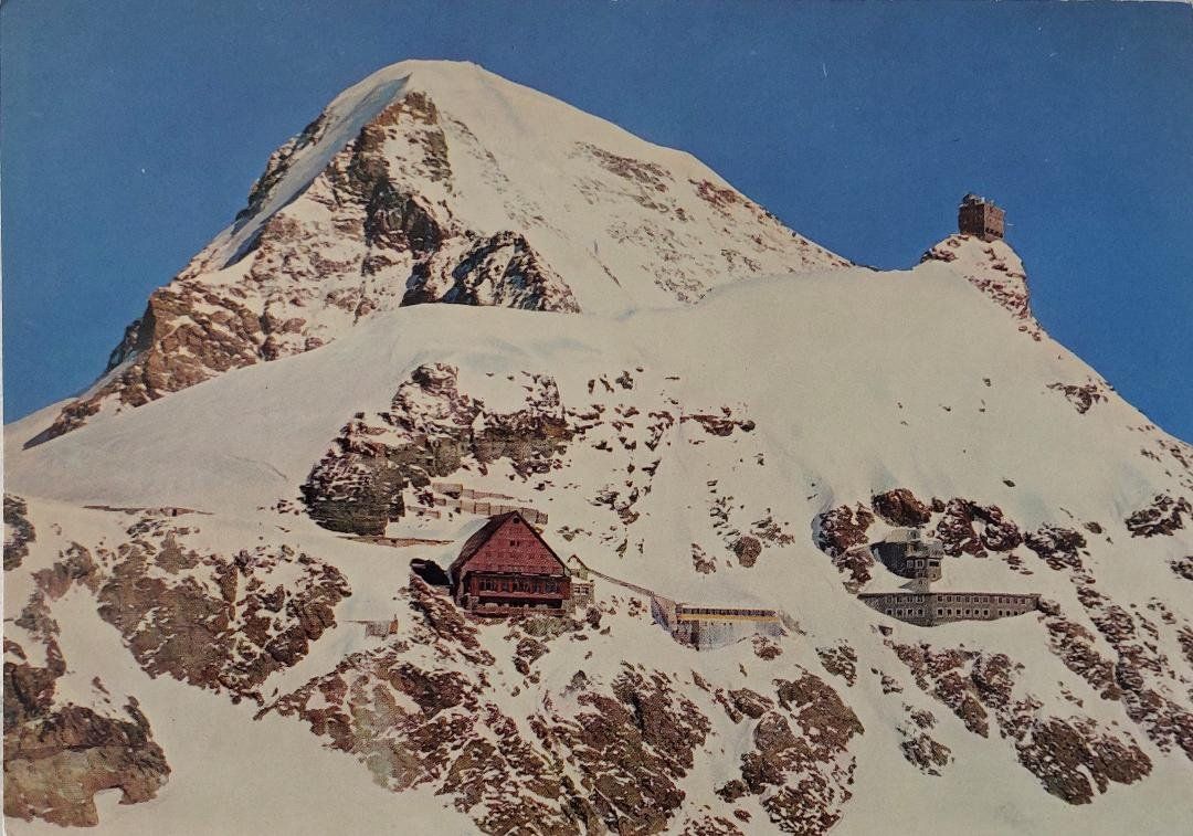 Cartoline postali: JUNGFRAUJOCH - Berghaus - Sphinx-Observatorium & Mönch – Usato da Delémont venduto da Domdom1