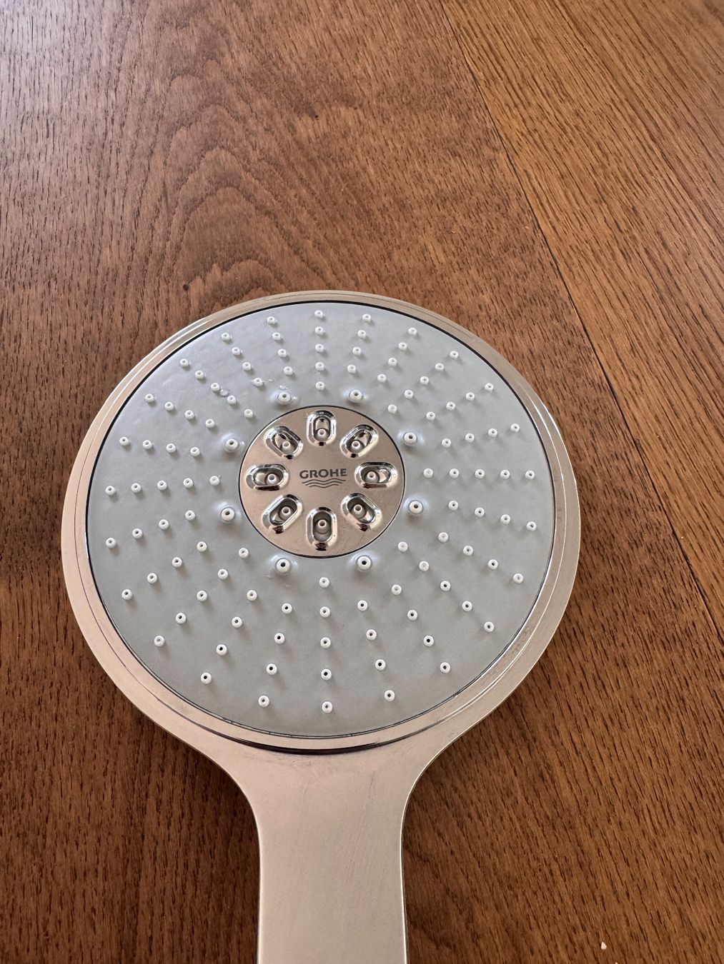 Grohe Soffioni doccia: GROHE Duschkopf Hochglanz-Chrom, 4 Strahlarten – Usato da Egg b. Zürich venduto da Romirayray 6