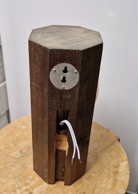 Lampade: Wandlampe Holz mit Glaskugel – Usato da Rütschelen venduto da heheko 2