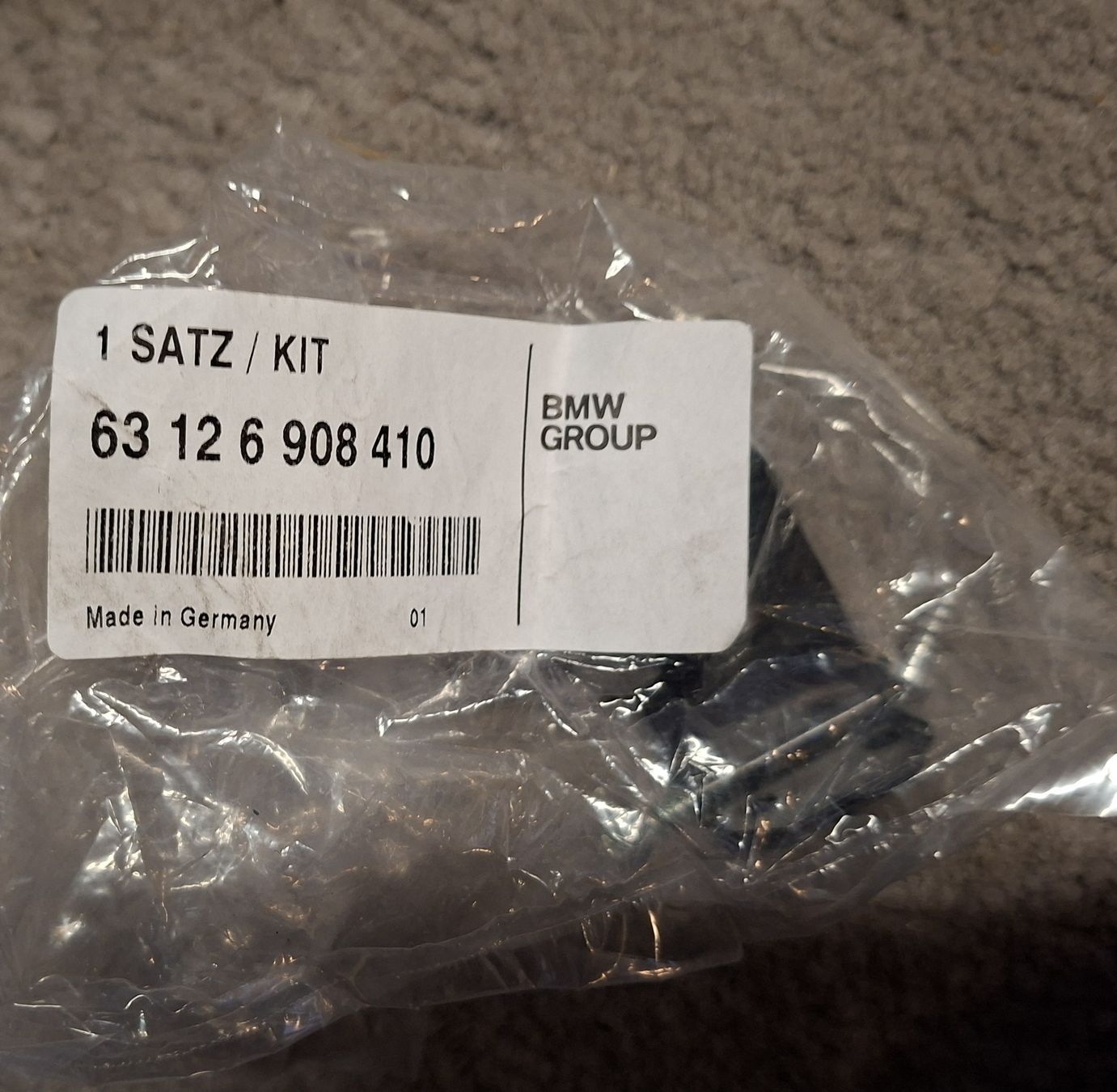 BMW Tutti pezzi di ricambio auto: BMW E39 Teile (Neuteile) – Nuovo e nell'imballaggio originale da Seftigen venduto da 9-10-100-77 4