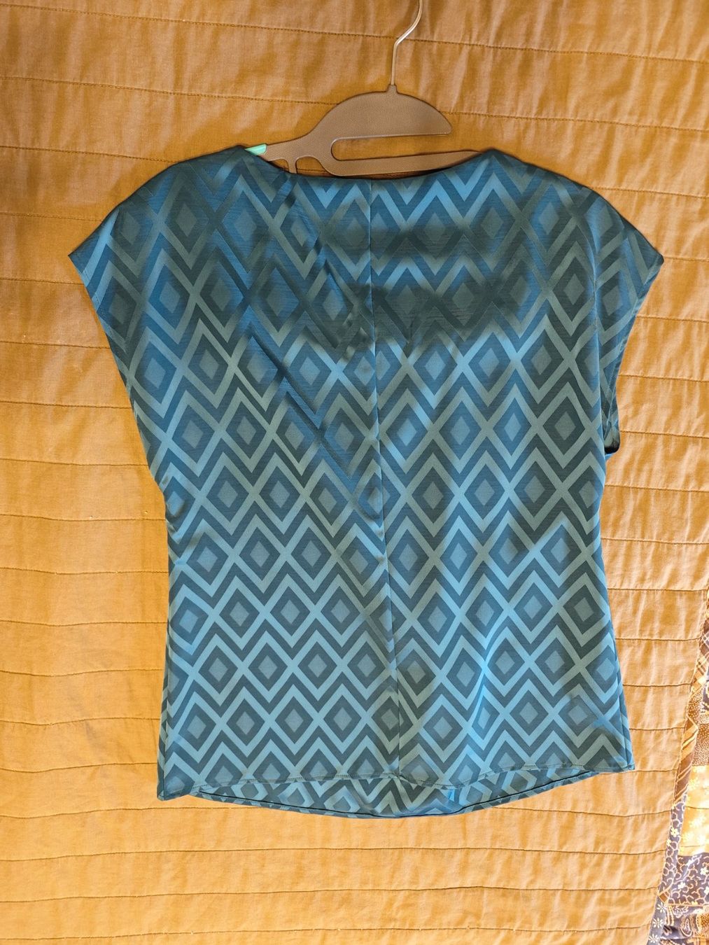 Mango Camicette: Elegante blusa Mango – Usato da Comano venduto da Mary922 1
