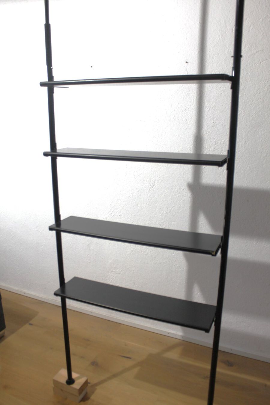 Scaffali: Midcentury Teleskop Regal – Usato da Glarus venduto da Toni-Glarus 1