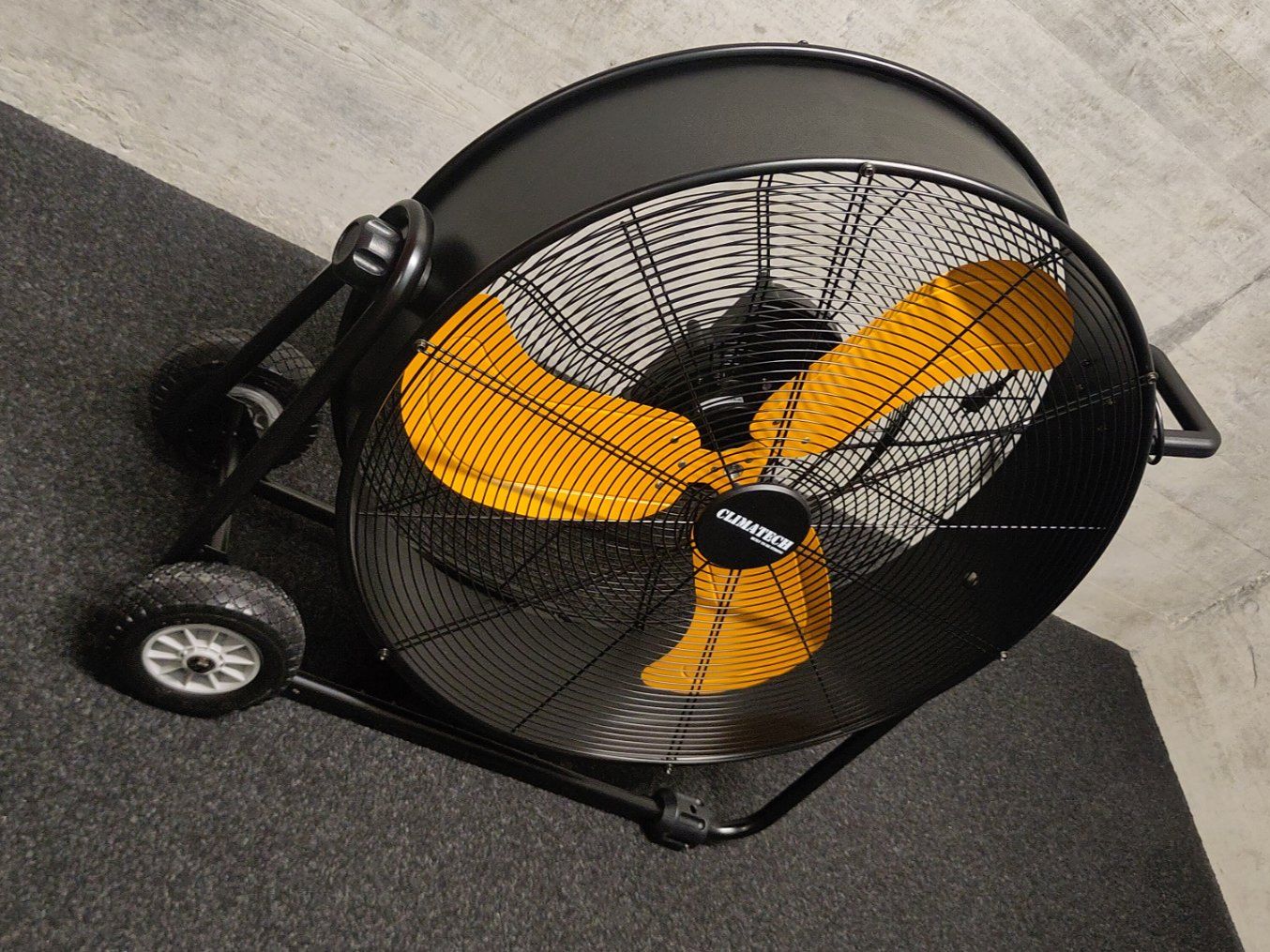 Ventilateurs: Ventilateur XL Climatec VF-30MC – D'occasion à Aigle par Gbs0 1