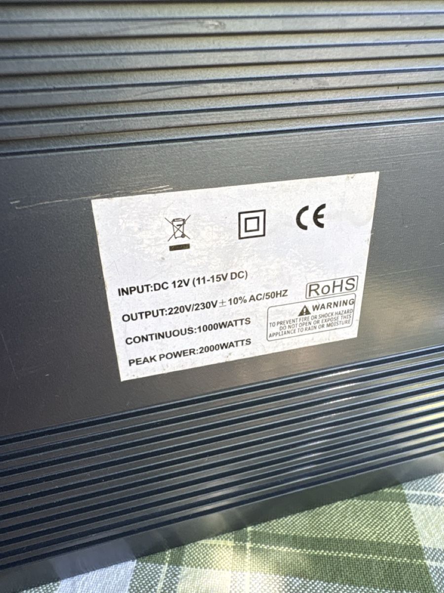 Inverter: mobile power DC 12V to AC 230V wechselrichter – Usato da Riken AG venduto da condor200sport 3