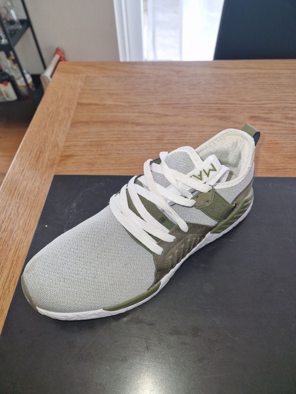 Scarpe da uomo: MAX Sneaker, Grösse 43, – Usato da Gwatt (Thun) venduto da Dalugholz 4