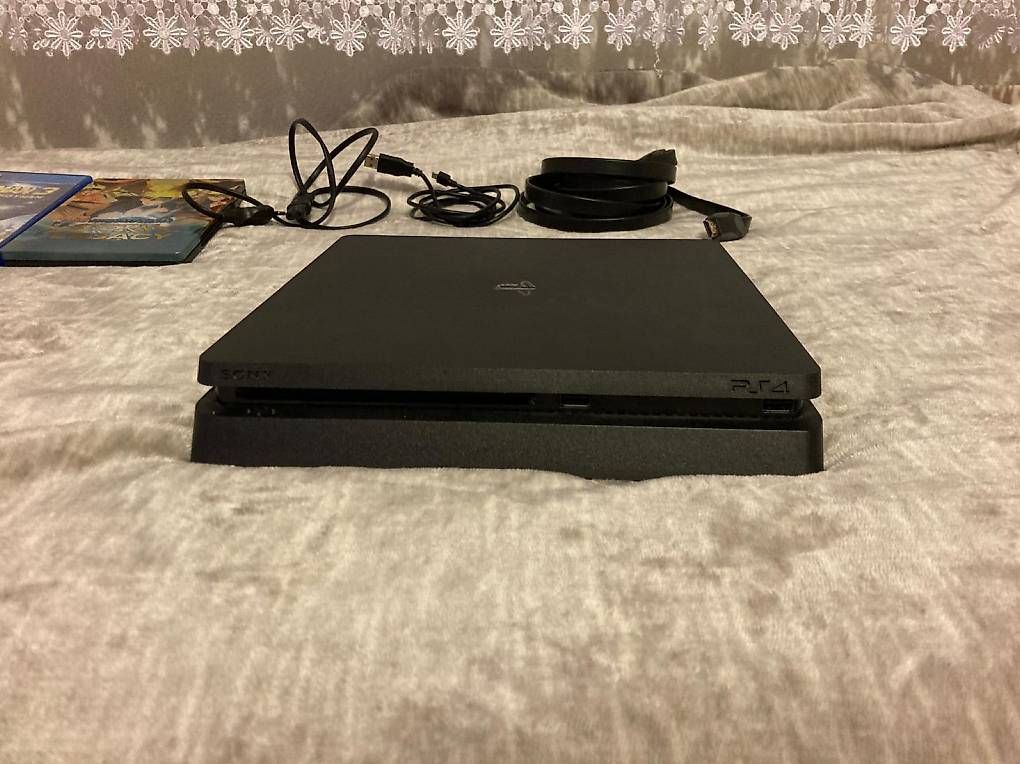 Console: Sony PlayStation Slim 4 – Usato da St.Gallen venduto da Piran65 1