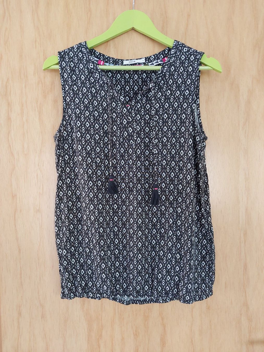 Cecil Top: Cecil Top Gr. S – Usato da Schmitten venduto da Renistern68