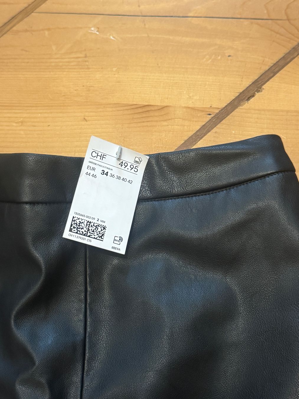 H&M Gonne: Faux Leather H&M Jupe – Nuovo (secondo la descrizione) da Zürich venduto da catemiranda 2