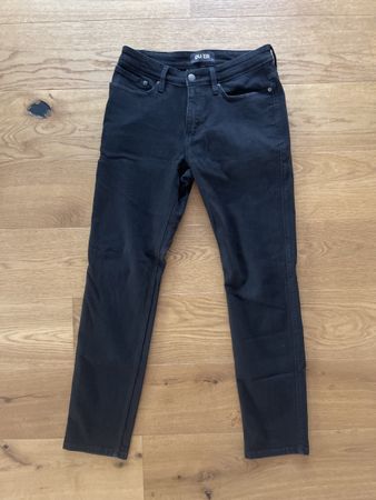 DU/ER L2X Slim Fit Jeans, Schwarz, Grösse 31/32, Top Zustand