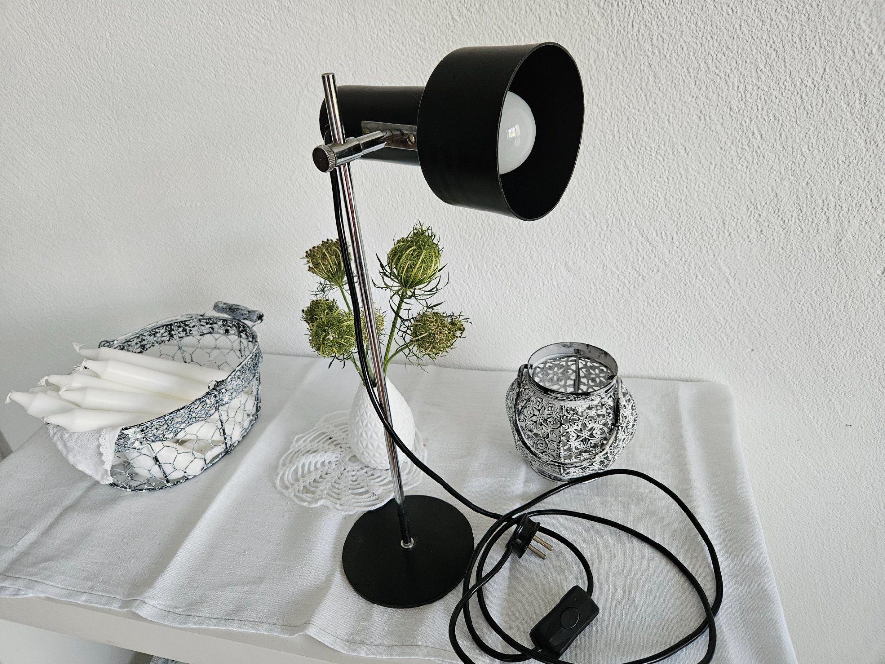Lampen: Mid-Century Tischleuchte  1970er – Gebraucht aus Untervaz von FullFlap777