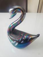 Deko Schwan aus Glas mit schimmernden Farben