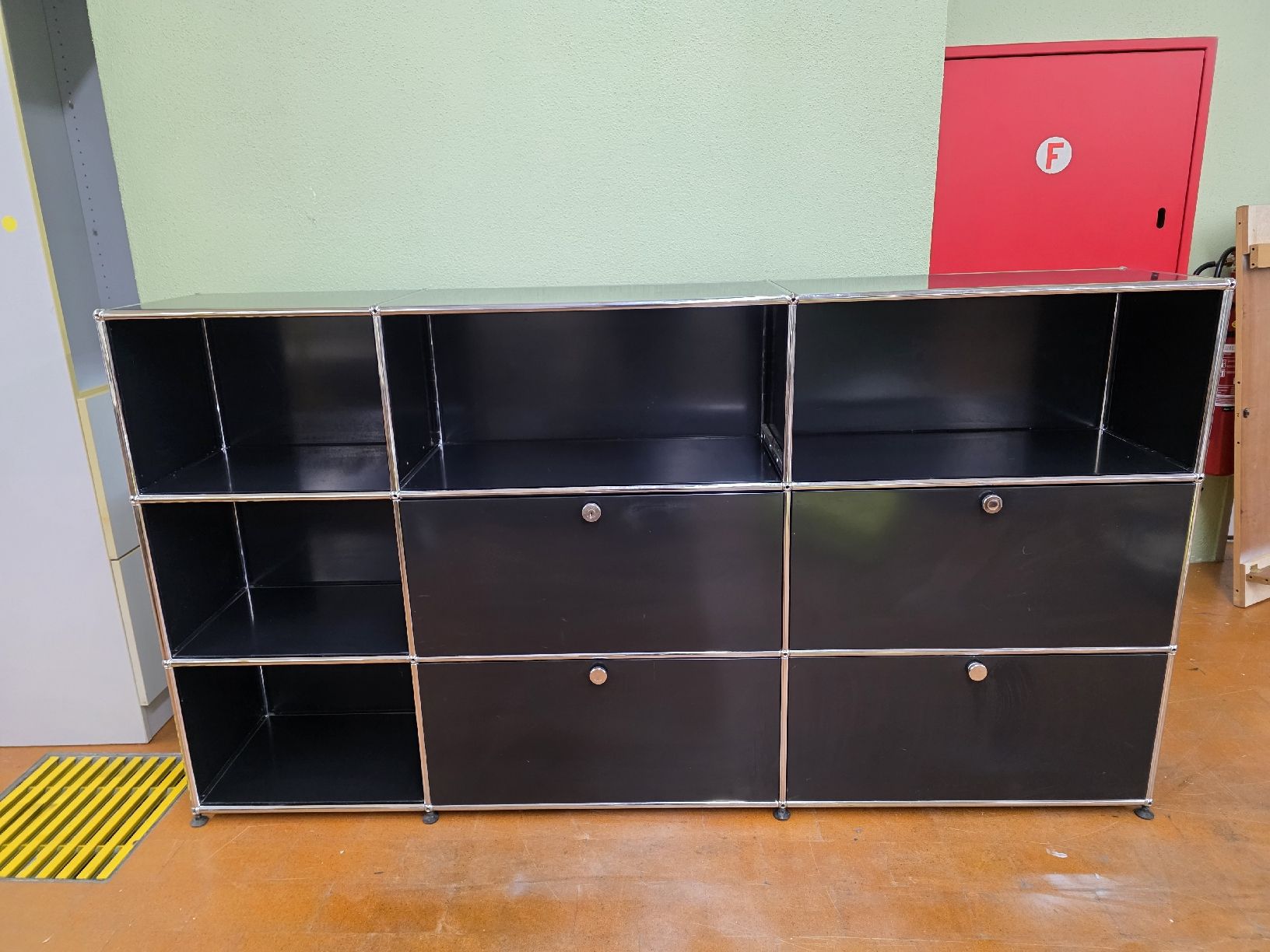 USM Scaffali: Designer Regal USM Haller – Usato da Lichtensteig venduto da UsedINStore 2