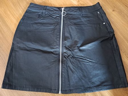 Lederlook Minirock New Yorker, Grösse 40
