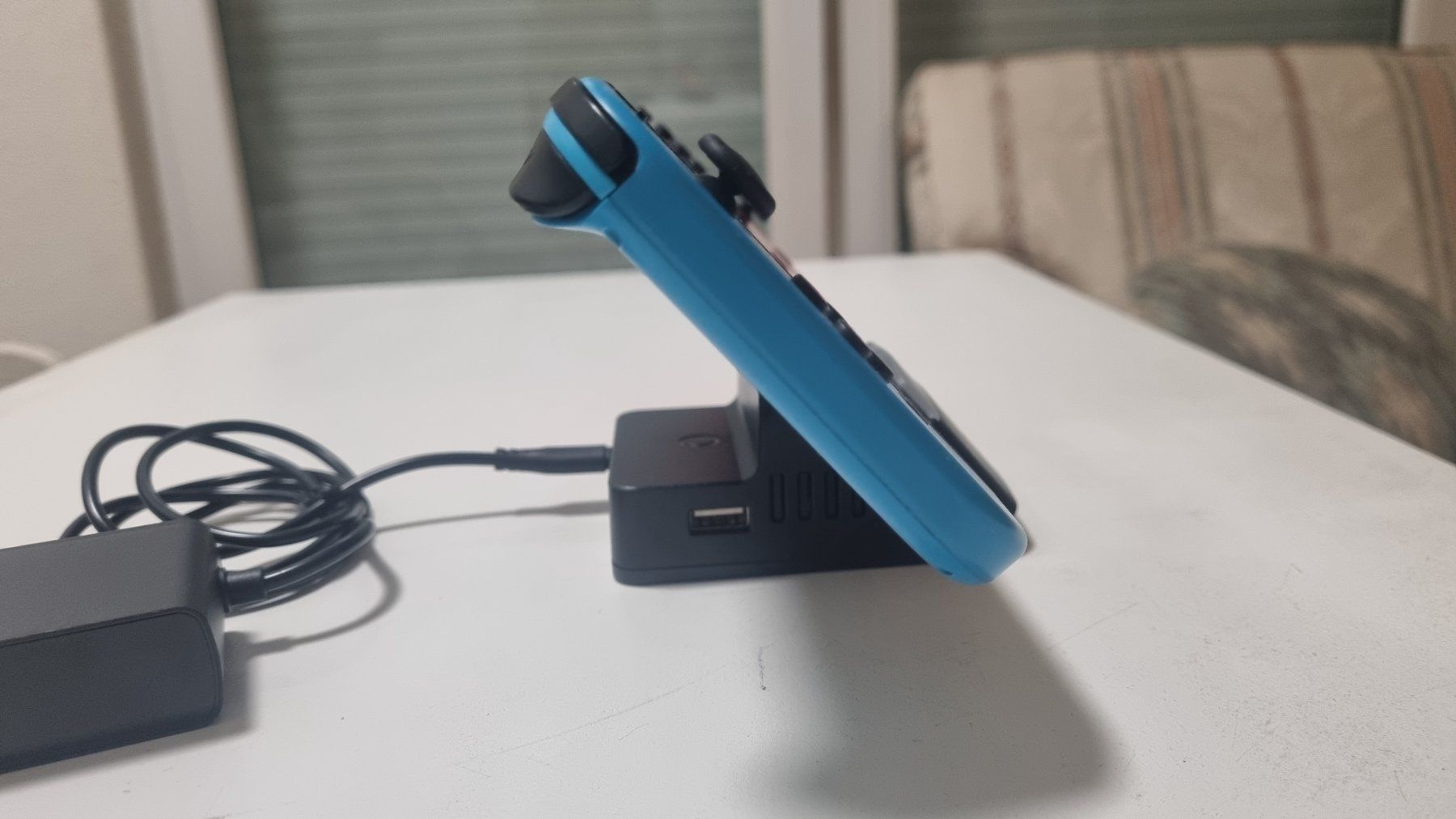 Nintendo Console: Nintendo Switch Ladestation Dock + AC Adapter – Usato da Birsfelden venduto da val_d9c2 6