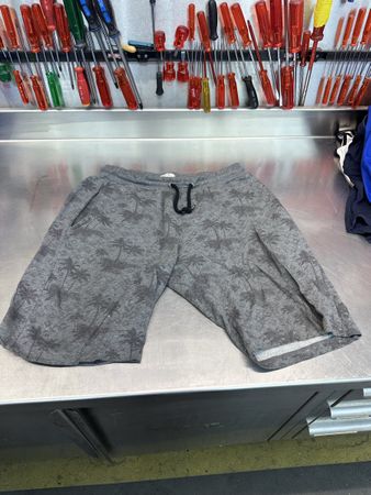 Shorts Silver Bay grau Palmenmuster
