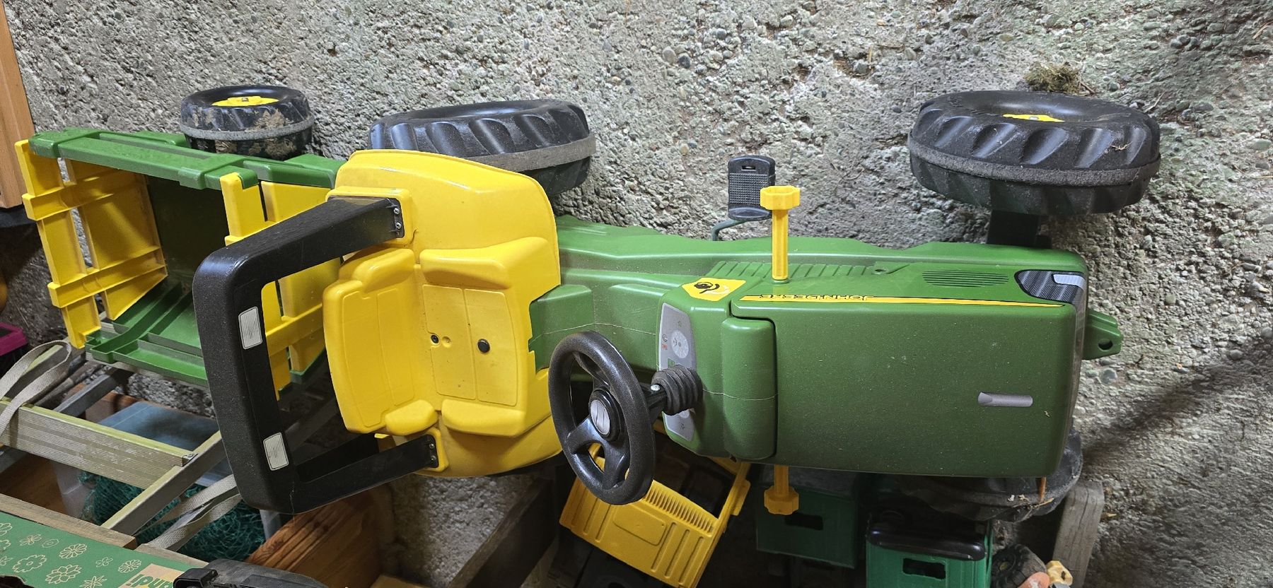 John Deere Véhicules pour enfants: Tretttraktor John Deere – D'occasion à Lommis par FastFurious 2