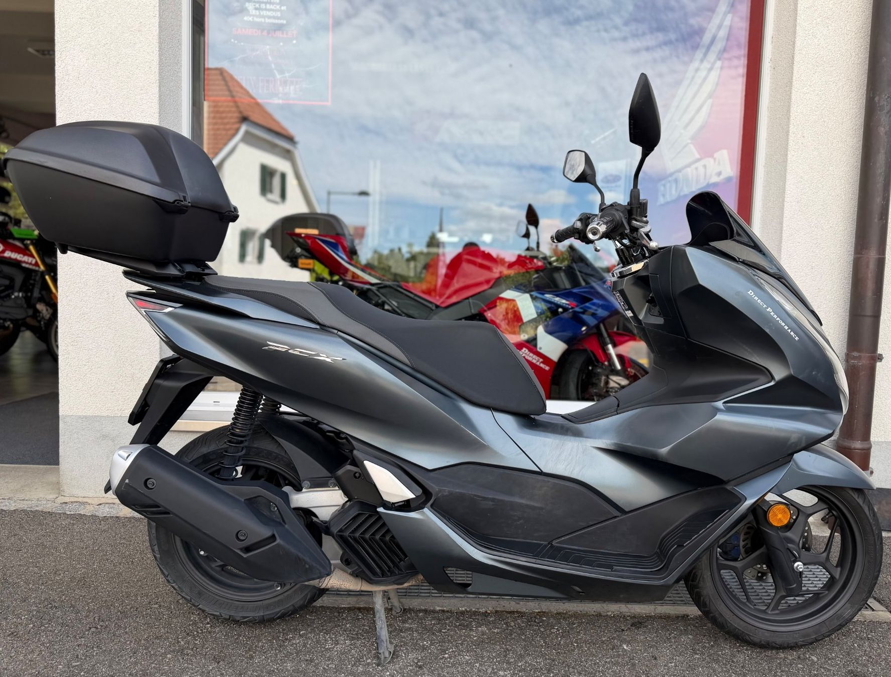 Honda Scooters: Honda PCX 125 – Gebraucht aus Bättwil von paul74