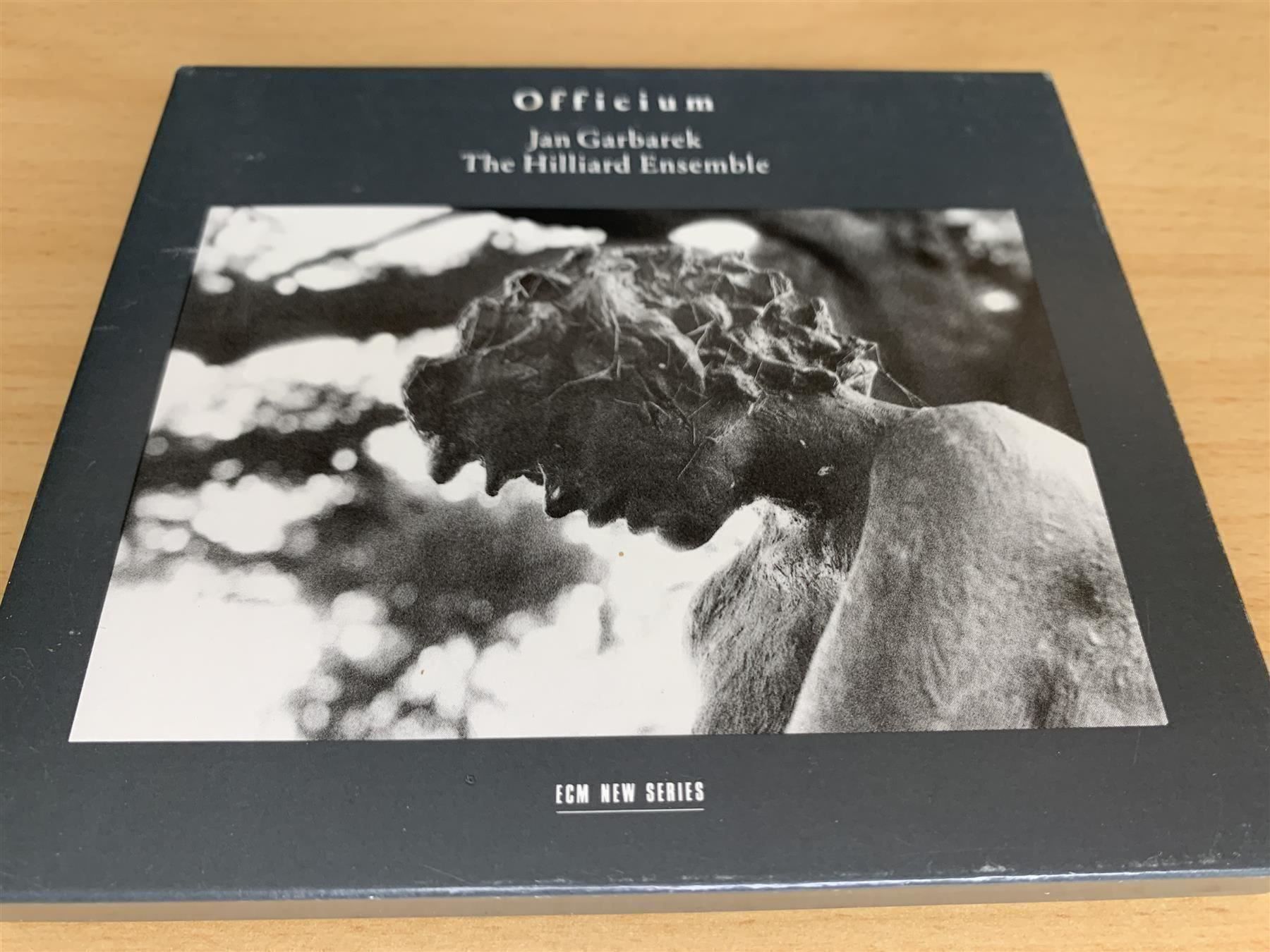 CD: Officium - Garbarek / Hilliard Ensemble – Usato da Rikon im Tösstal venduto da Alpenmutz
