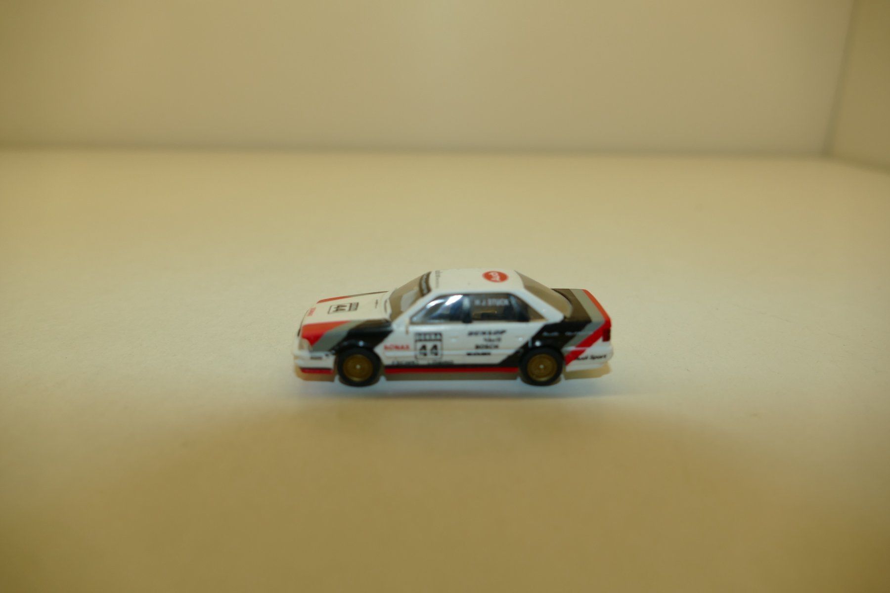 Rietze Modellini d'auto: Rietze 1:87: Audi V 8 #44 Dekra – Nuovo (secondo la descrizione) da Niederhasli venduto da rail-duerst 1