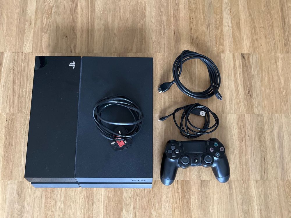 PlayStation 4, 500GB, UK Plug (Gebraucht) in Zürich für CHF 55 – nur ...
