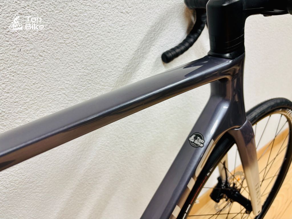 Focus Biciclette: NEW 2026 Focus Izalco Max 8.7 L – Nuovo e nell'imballaggio originale da Stallikon venduto da TopBikeCH 3