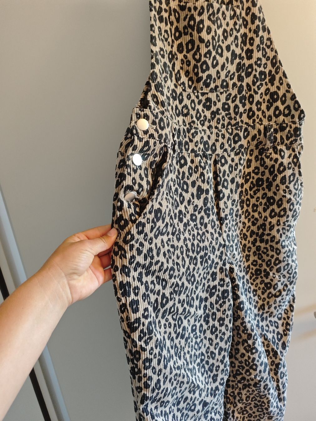 Tute: jumpsuit Leoprint – Usato da Nennigkofen venduto da reg_2l8m 1