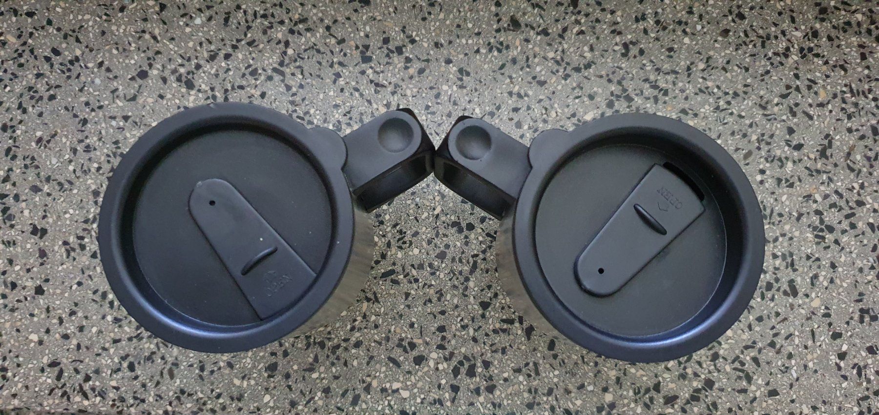 Tazze: 2x Kaffee oder Teetassen / 2x tasses de café ou de thé – Nuovo (secondo la descrizione) da Meinisberg venduto da Steiner31 1