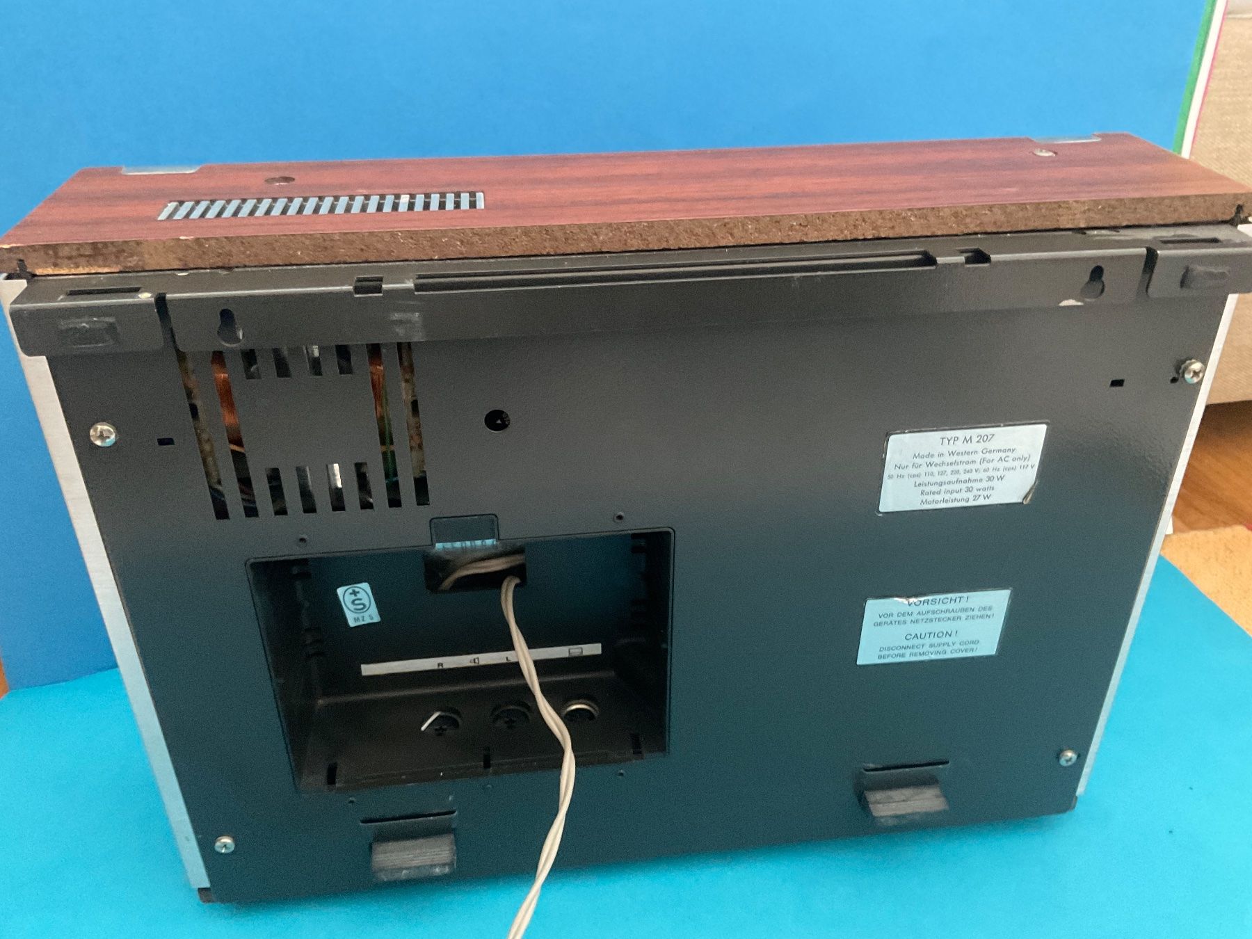 Telefunken Apparecchi a nastro: Telefunken Magnetophon 207 – Usato da Langenthal venduto da RronJora 2
