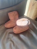 Babyschuhe gefüttert braun 11 cm Länge gebraucht
