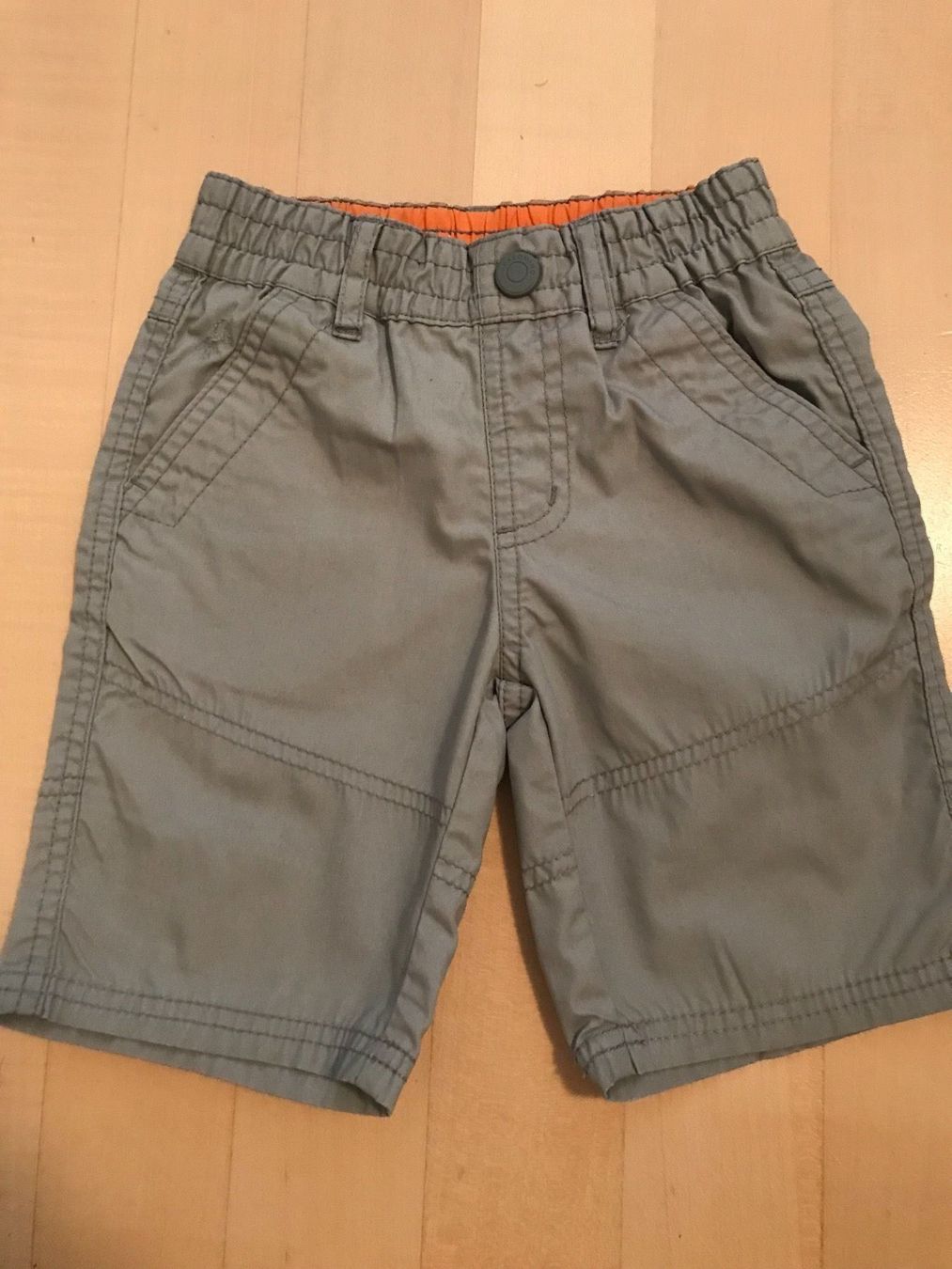 Pantaloni: Shorts Palomino – Usato da Gümligen venduto da svaud