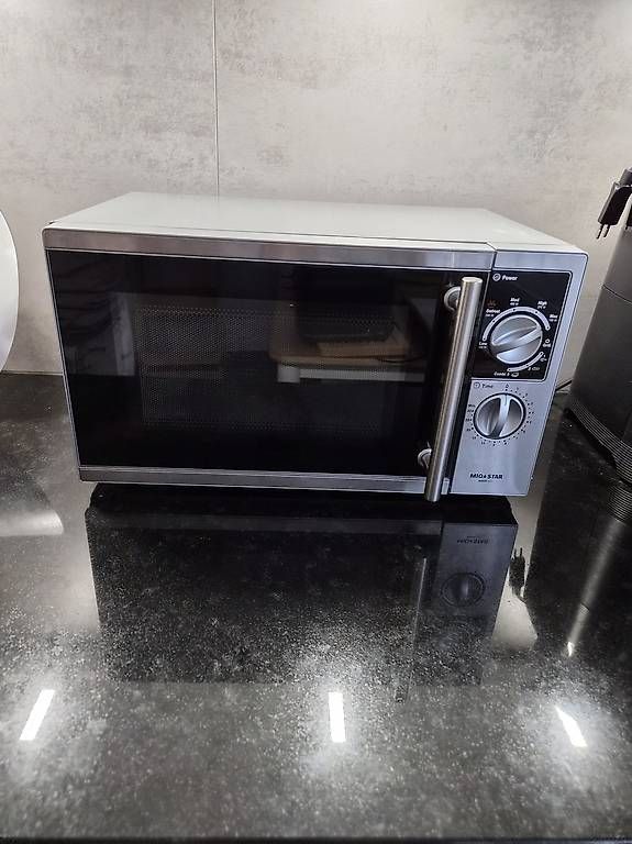 Appareils de cuisine: Mio Star Mikrowelle – D'occasion à Melchnau par Rhabarber_98