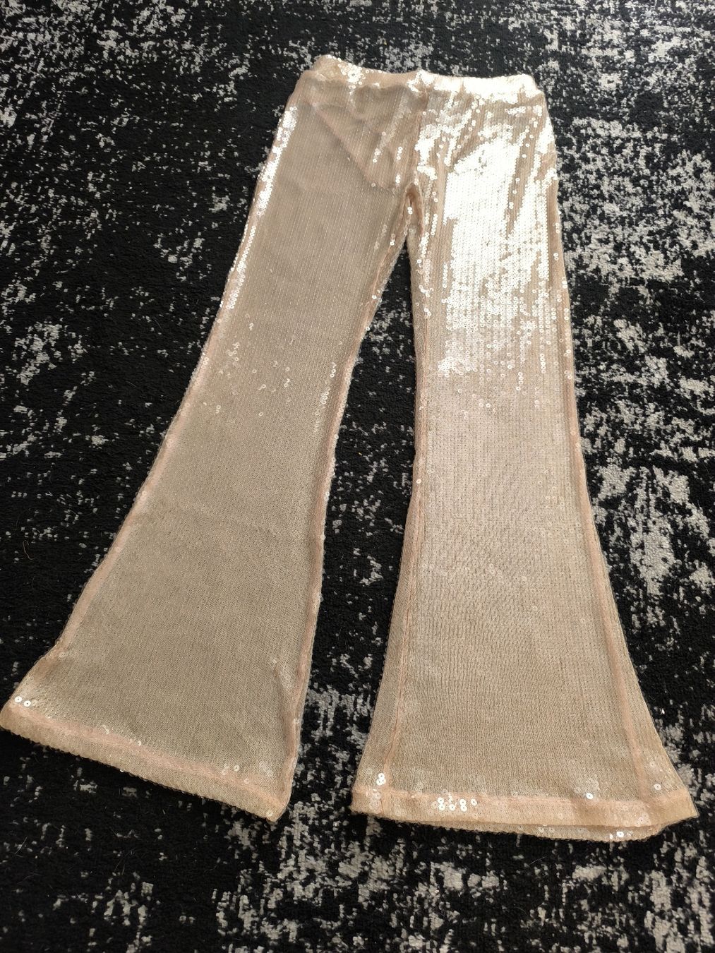 Pantaloni: Damen Schlaghose mit Pailletten  – Nuovo e nell'imballaggio originale da Zürich venduto da SwissWardrobe 4
