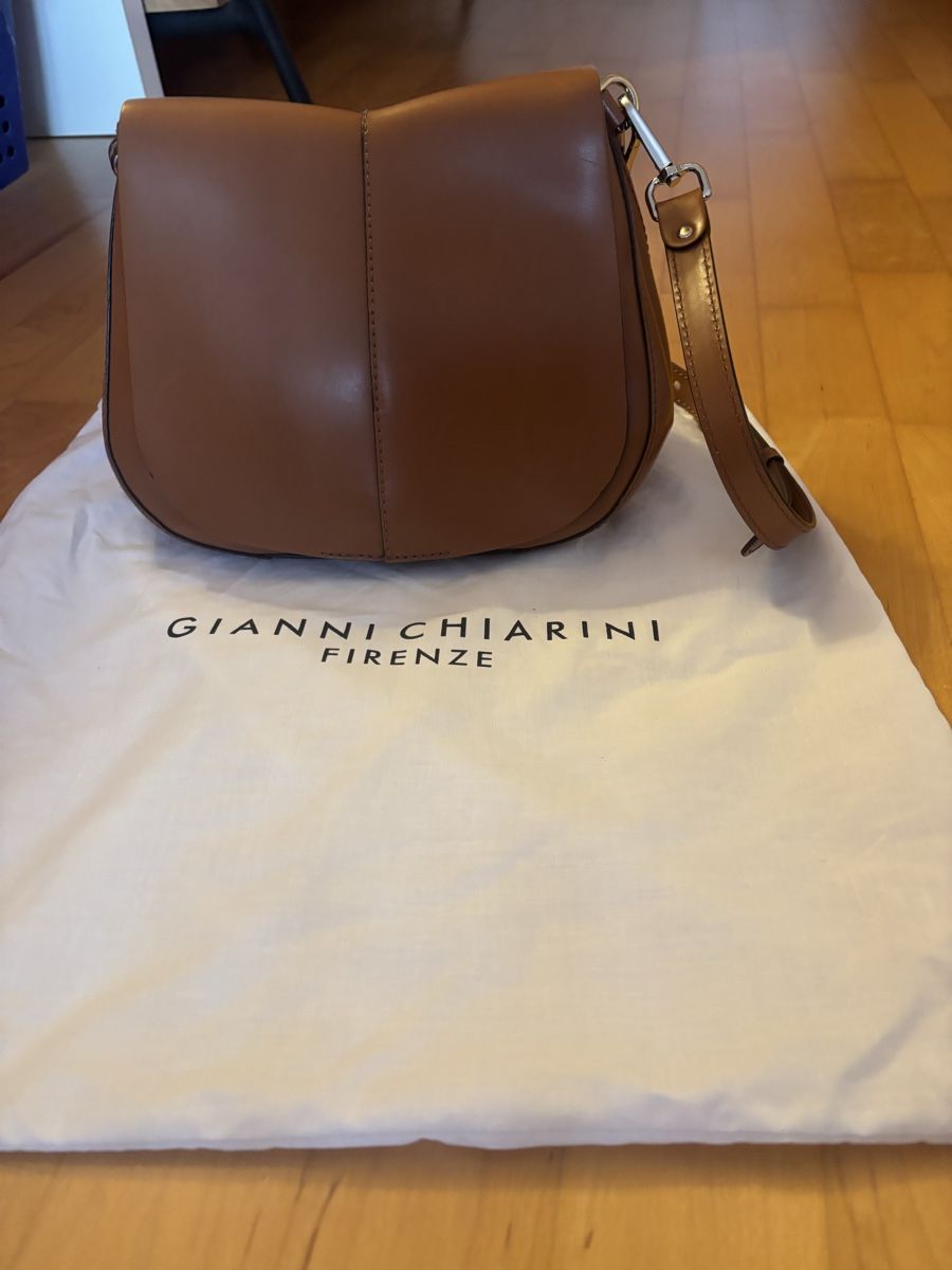 Gianni Chiarini Sacs femmes: Sac Gianni Chiarini – D'occasion à Vuadens par zazabelle75 2