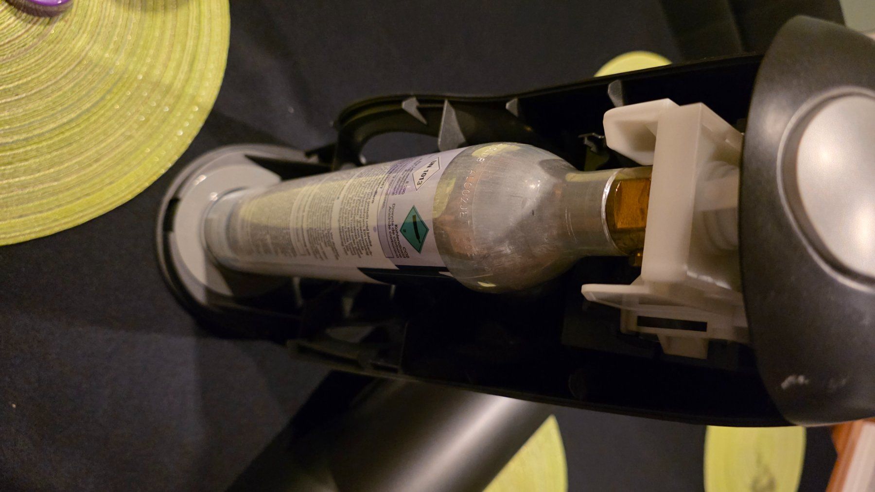 SodaStream machine à eau pétillante avec deux bouteilles (Gebraucht) in ...