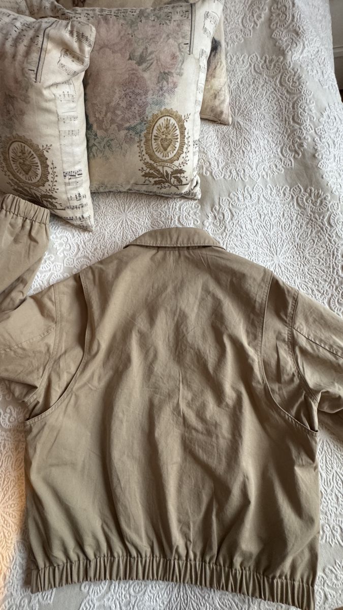 H&M Giacche: Sommerjacke mit Kragen, Beige – Nuovo (secondo la descrizione) da Hünenberg See venduto da Schulers 3