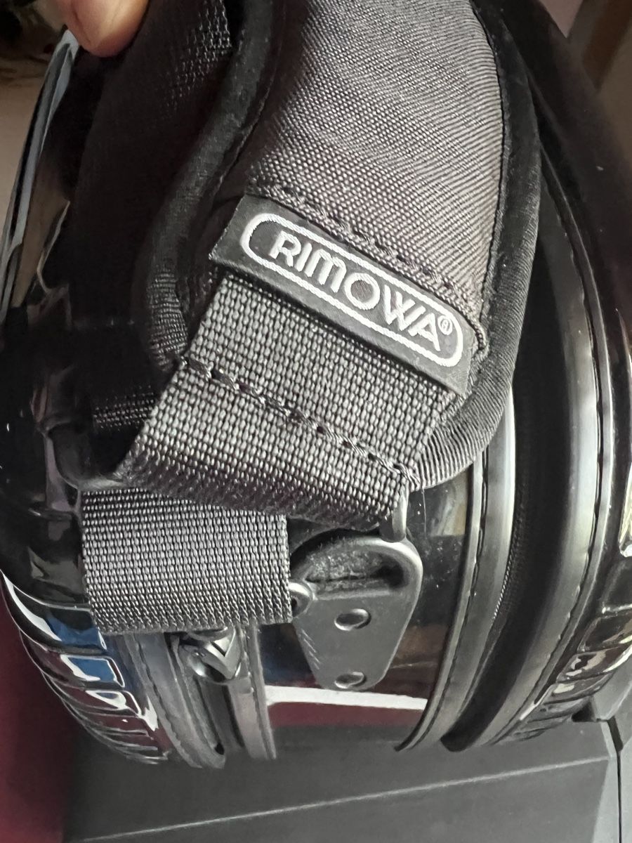 Rimowa Valigie: Rimowa Salsa Deluxe Kosmetikkoffer & Tragegurt – Nuovo (secondo la descrizione) da Bonaduz venduto da Malves10 5