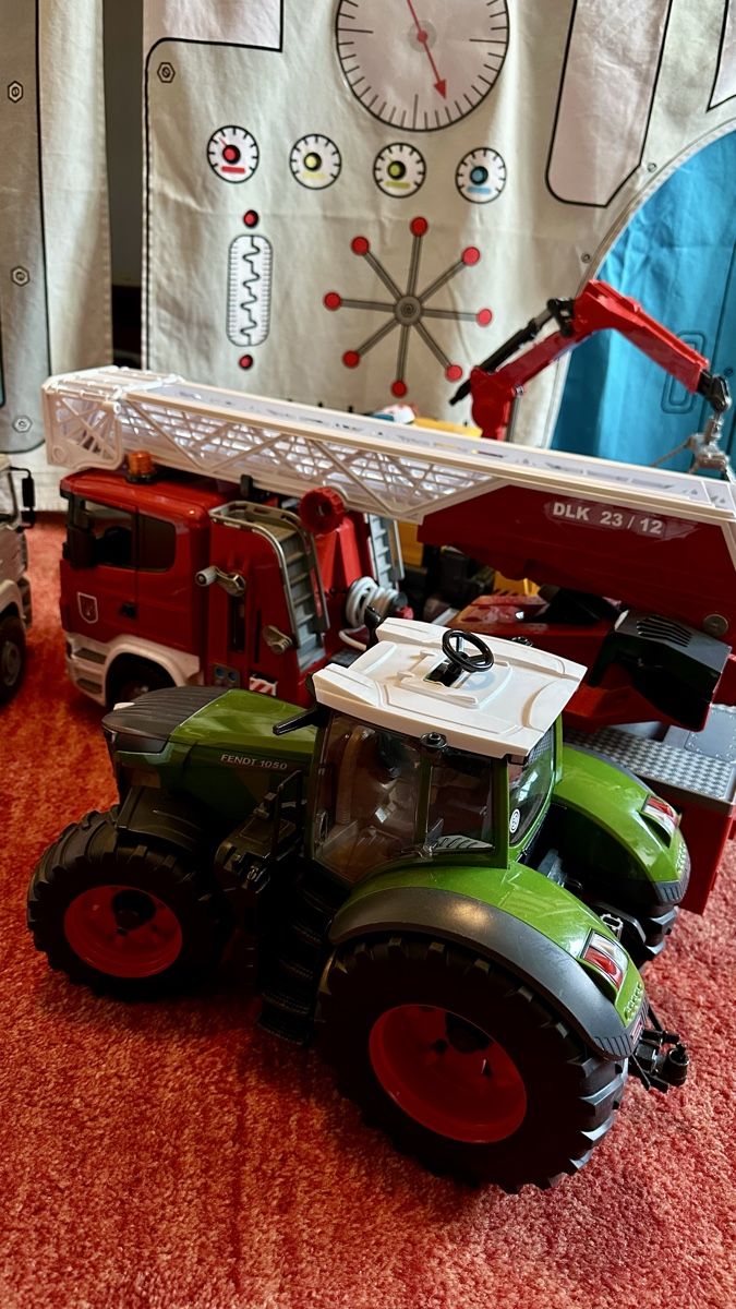 Bruder Giocattoli: BRUDER Autos – Usato da Zürich venduto da Lena.17 2