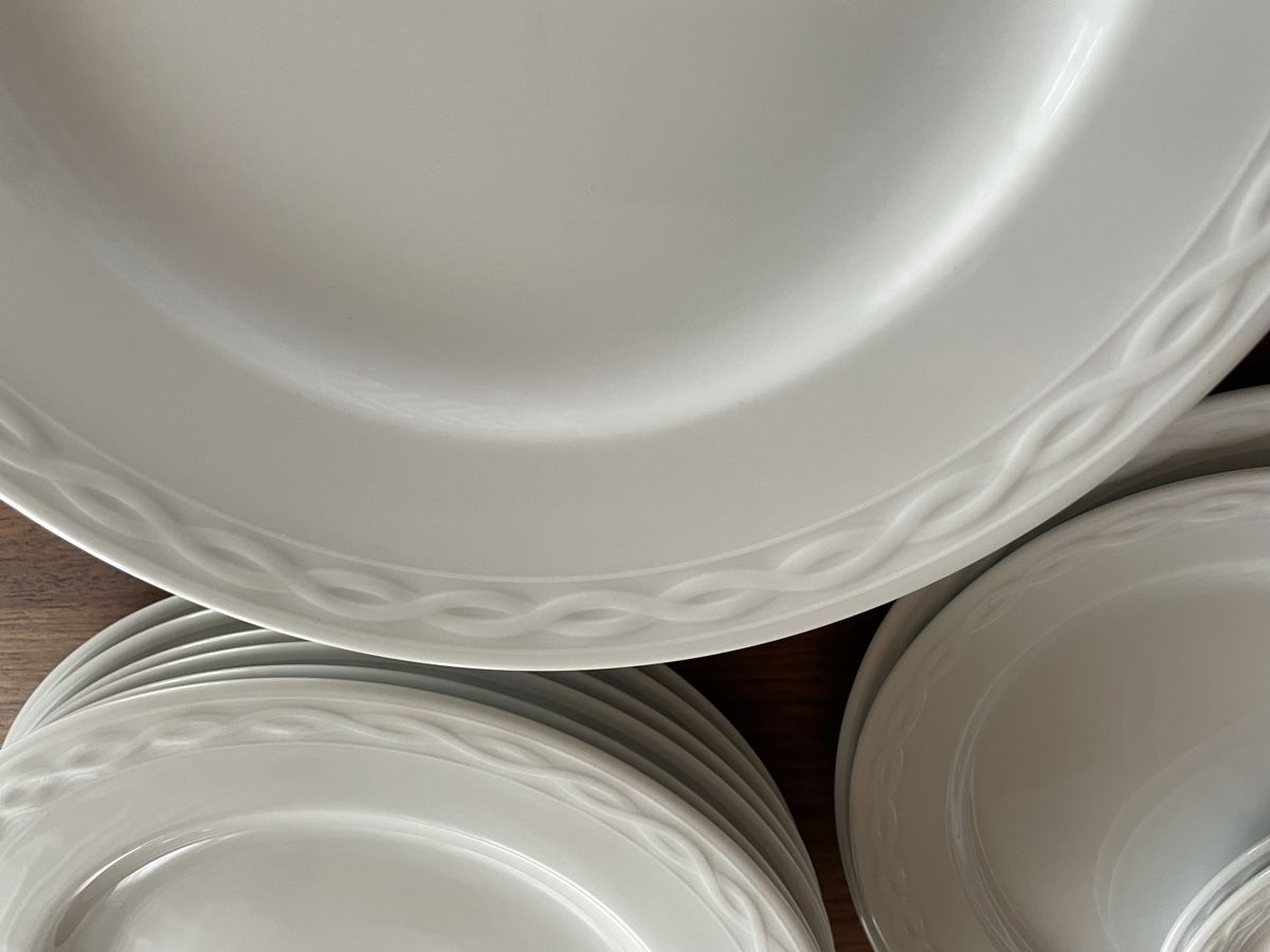 Seltmann Set di piatti: Geschirrset Seltmann Weiden edel – Usato da Menziken venduto da FS-Creativity 1