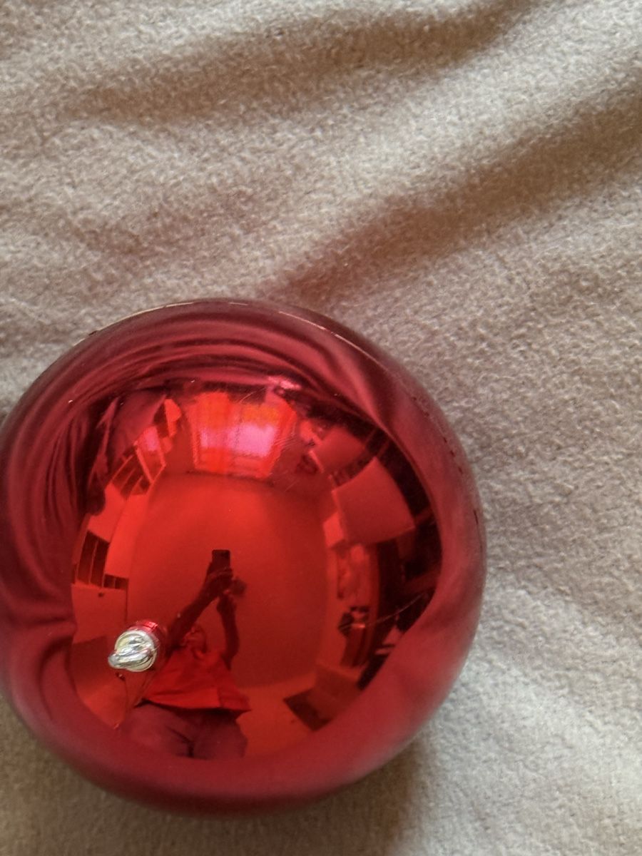 Swatch Uhren: Swatch Light Tree Merry Light Mas Weihnachts Kugel neu – Gebraucht aus Zürich von zue_ng7c 1