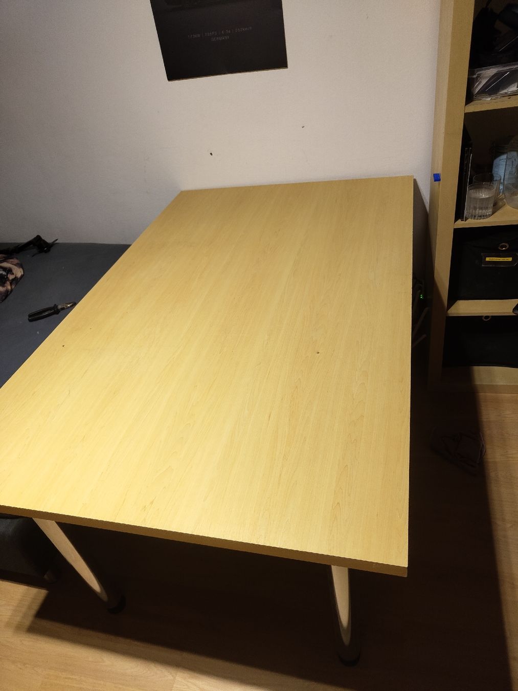 Tavoli: grosser Bürotisch – Usato da Schleinikon venduto da Frogman416 1