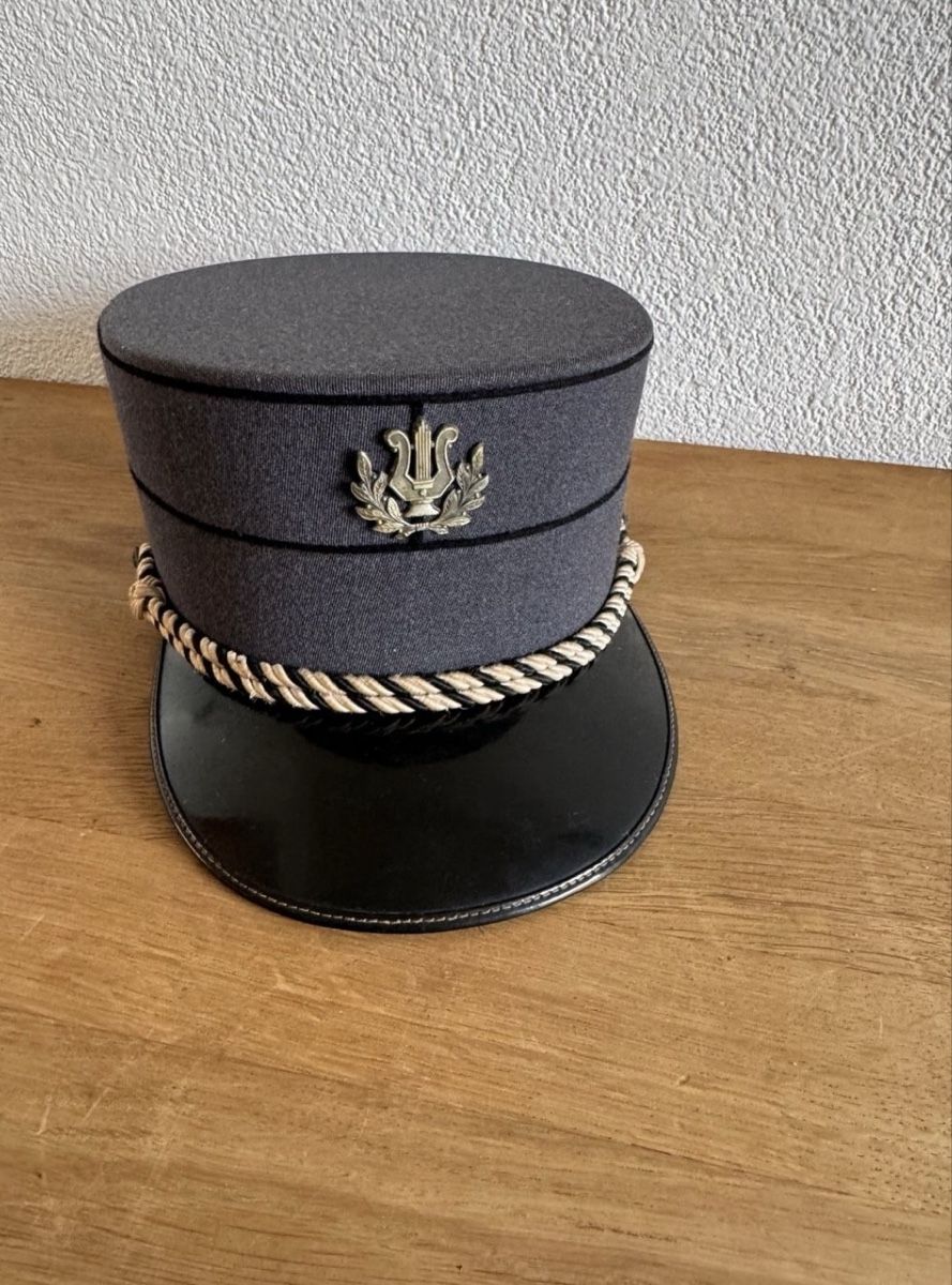 Schweizer Armee Copricapi, berretti & cappellini: Vintage Swiss Military Cap  – Usato da Zürich venduto da Melina.A