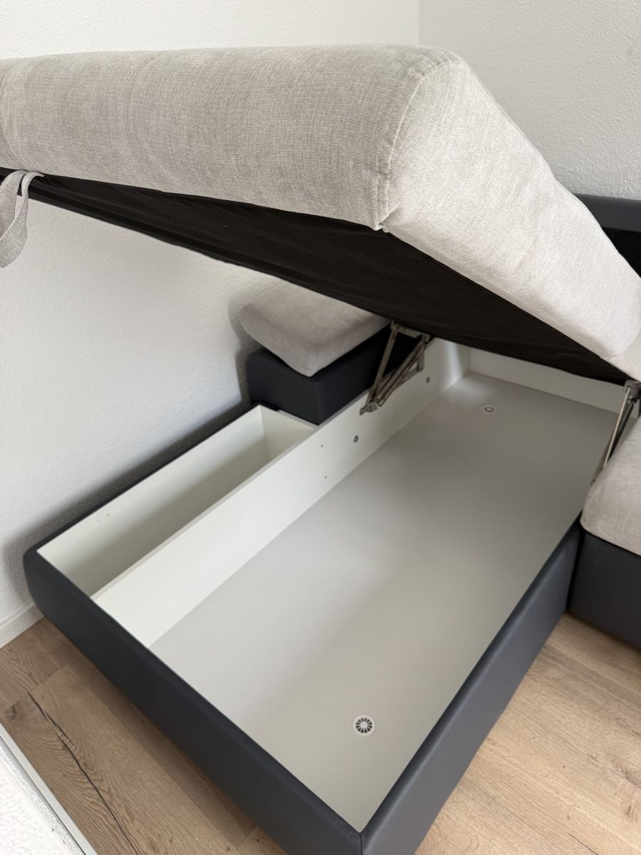 Sofas: Wohnlandschaft Sofa Ecksofa mit Bettfunktion und Stauraum – D'occasion à Rebstein par aitia 2