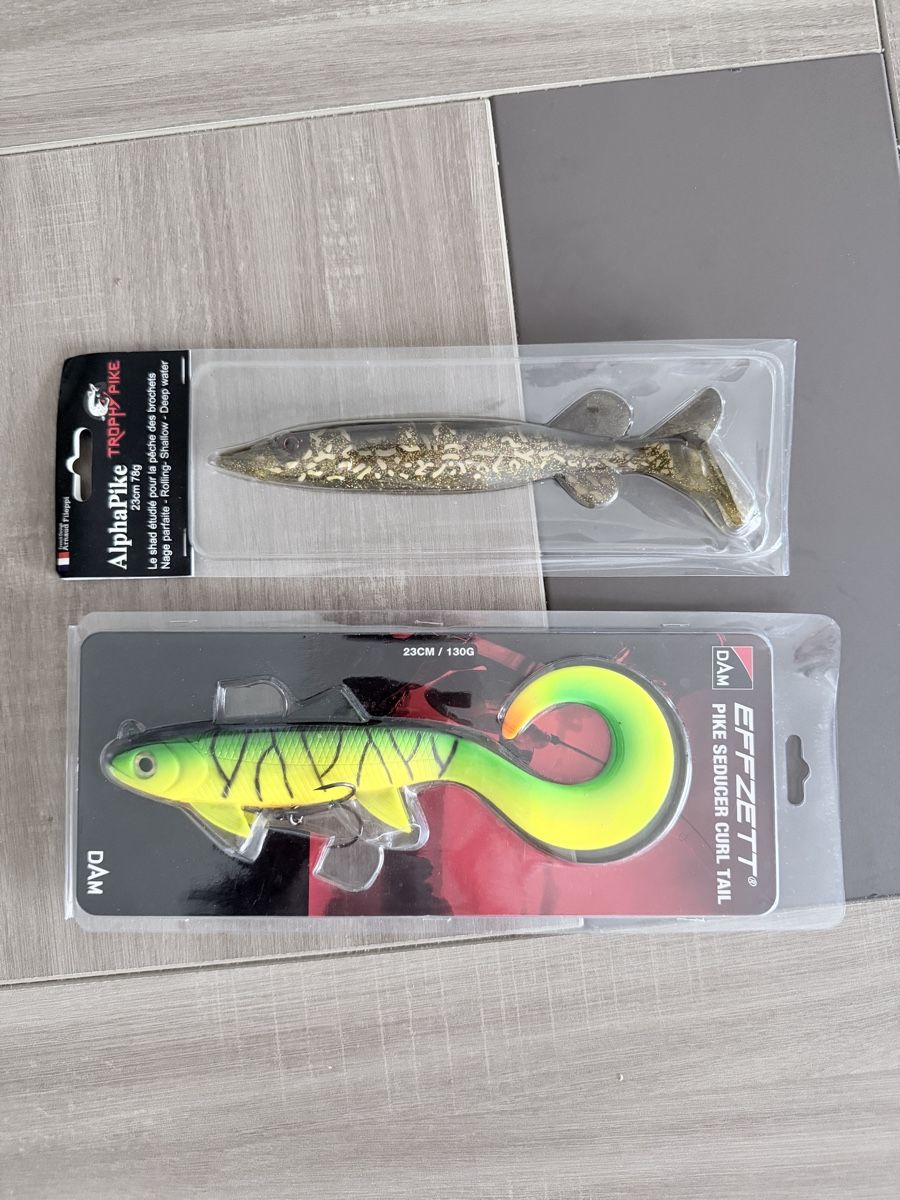 Esche: Leurres Alpha Pike et Pike seducer curl tail  – Nuovo e nell'imballaggio originale da  venduto da
