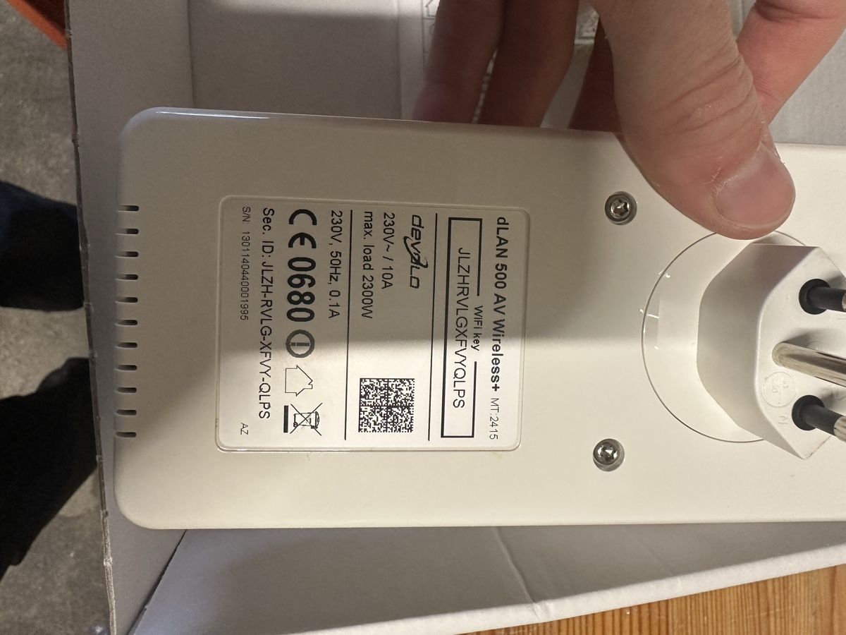 Devolo WiFi: Devolo dLAN 500 WiFi Powerline Set gebraucht – Usato da Dottikon venduto da chline.rote.traktor 2