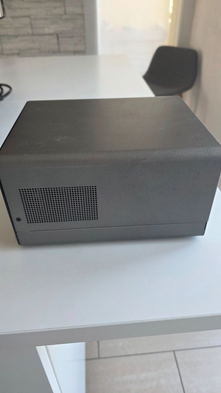 Qnap Server: QNAP Video Recorder - VioStor 201 – Usato da Cheyres venduto da chechelo 2