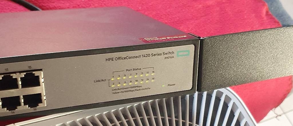 Hewlett Packard Hub & Switch: Hp office connect 1420 16g – Usato da Servion venduto da meno999 4